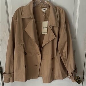 Pact Women's Tan Jacket